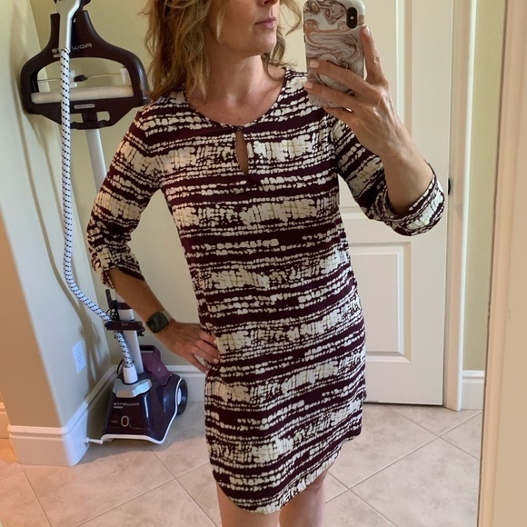 Target Mossimo Silky Purple Pattern 3/4 Sleeve Short Dress Size Small - Picture 1 of 10